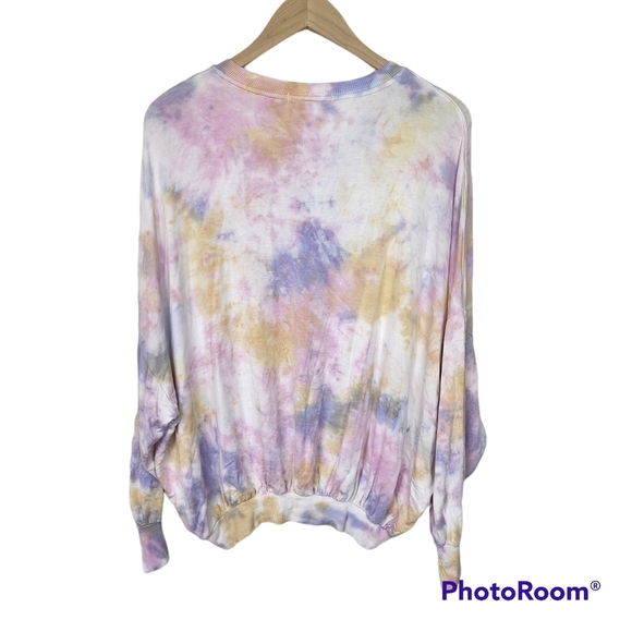 Young, Fabulous, and Broke Tie Dye Purple Pink Yellow Long Sleeve Sweater Sz S - Picture 6 of 6